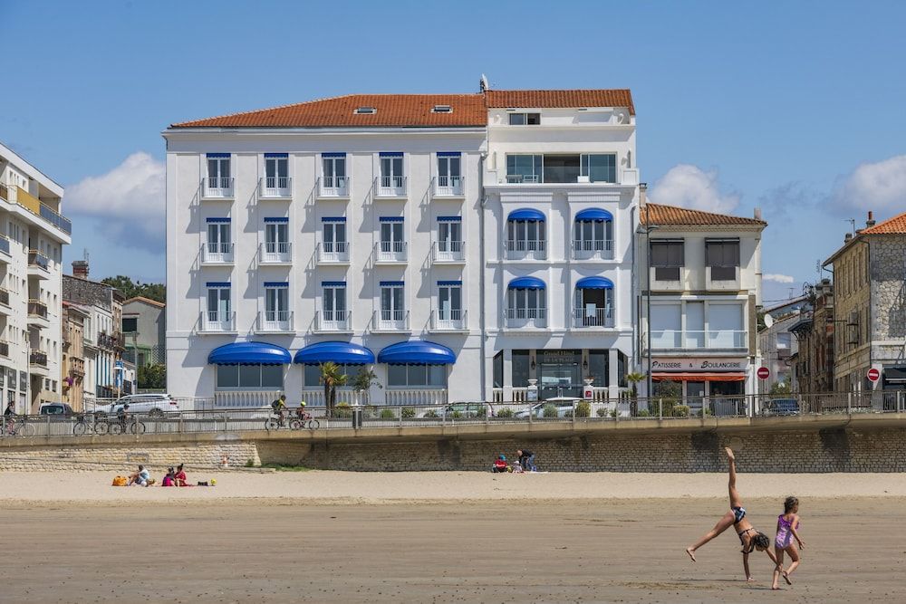 CERISE Royan - Le Grand Hôtel de la Plage 3 estrelas em Royan
