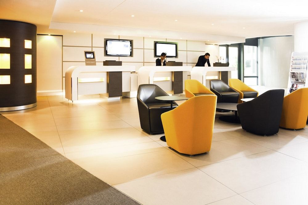 Novotel Paris Rueil Malmaison 2