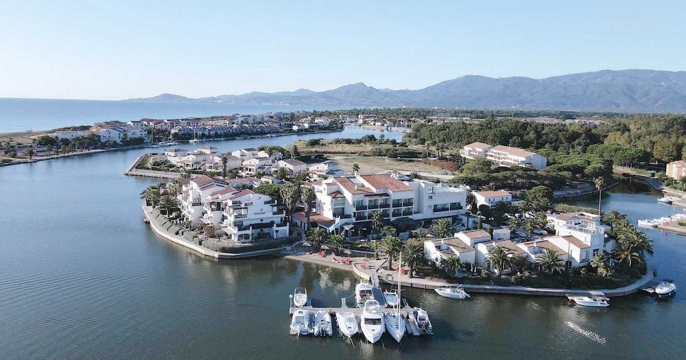 Relais et Châteaux Thalasso & Spa Ile de la Lagune 5 estrelas em Saint-Cyprien