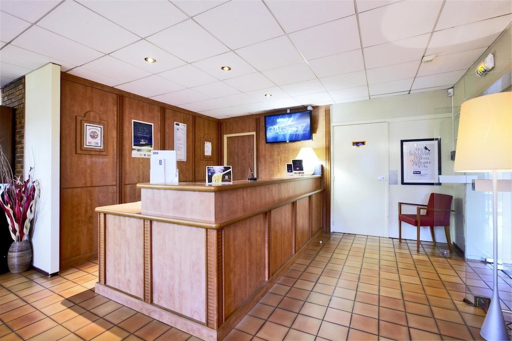 Kyriad Geneve - Saint-Genis-Pouilly 2