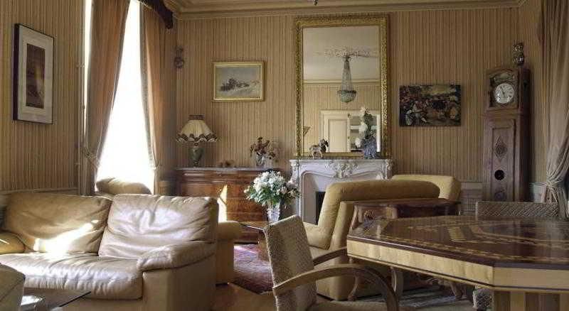 Hostellerie De La Maronne 1