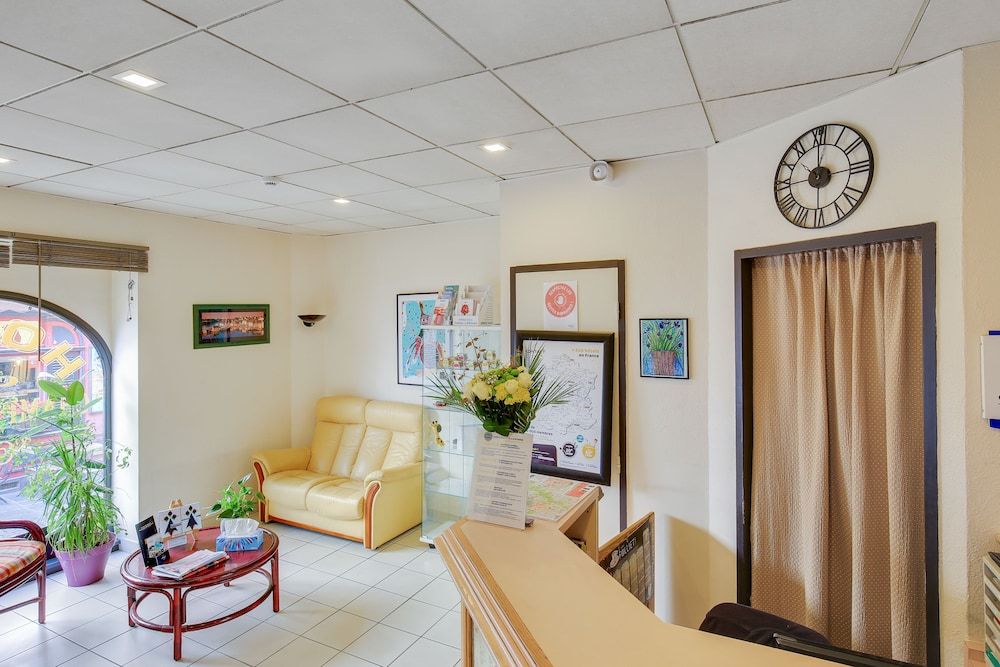 Hotel du Champs de Mars 3