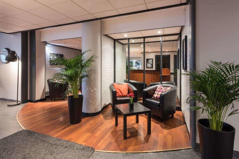 CAMPANILE PARIS NORD - Saint Ouen - Pleyel 3