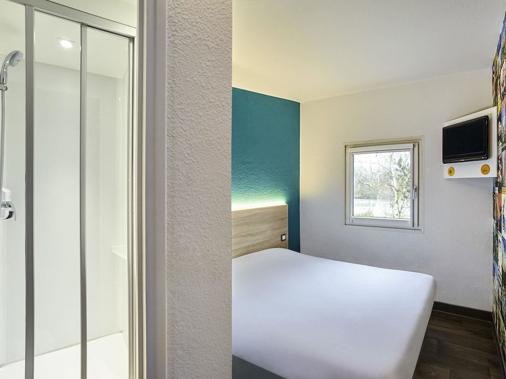 hotelF1 Paris Saint-Denis Université 2