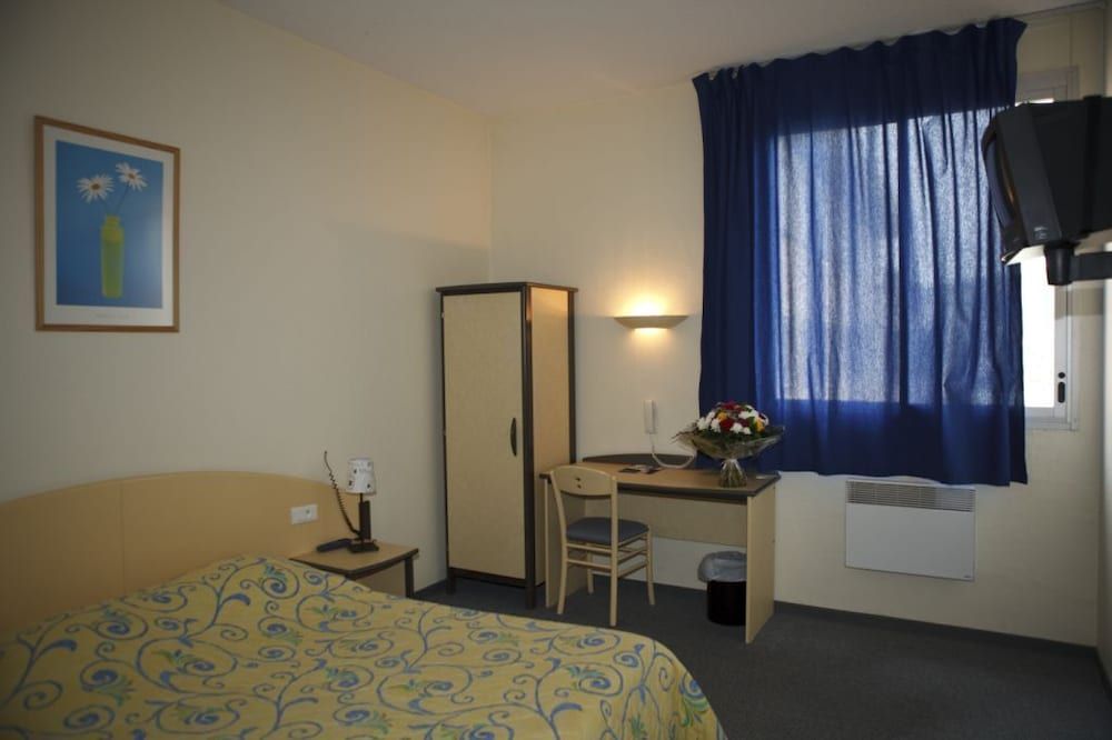 Complexe Hôtelier Regain 3