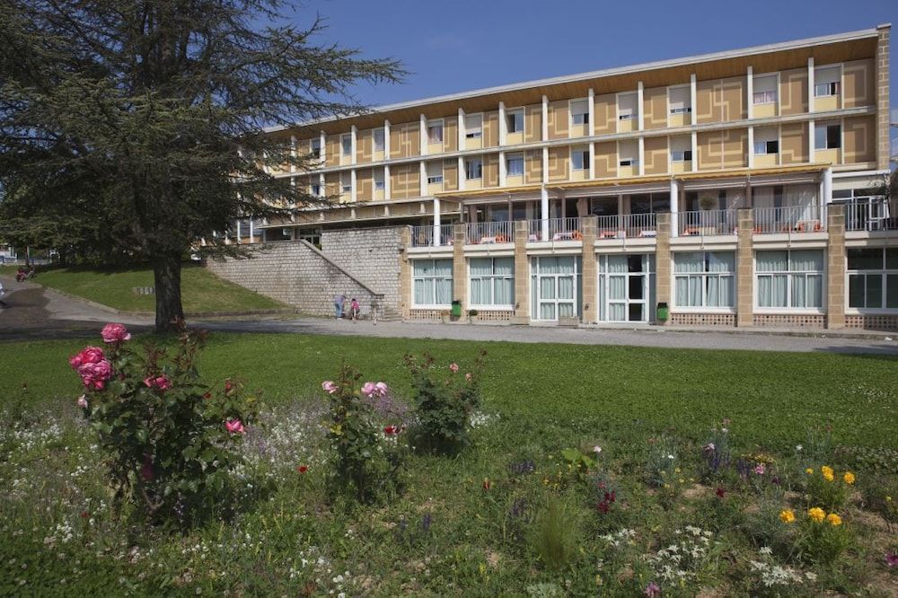 Complexe Hôtelier Regain 2 estrelas em Sainte-Tulle