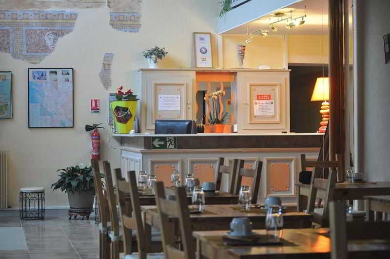 Hotel Saintes O'Nice 2 estrelas em Saintes