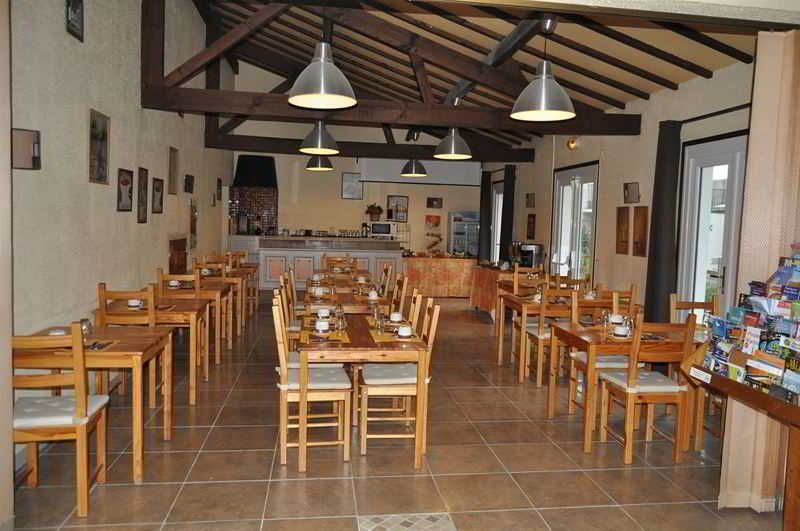 Hotel Saintes O'Nice 2