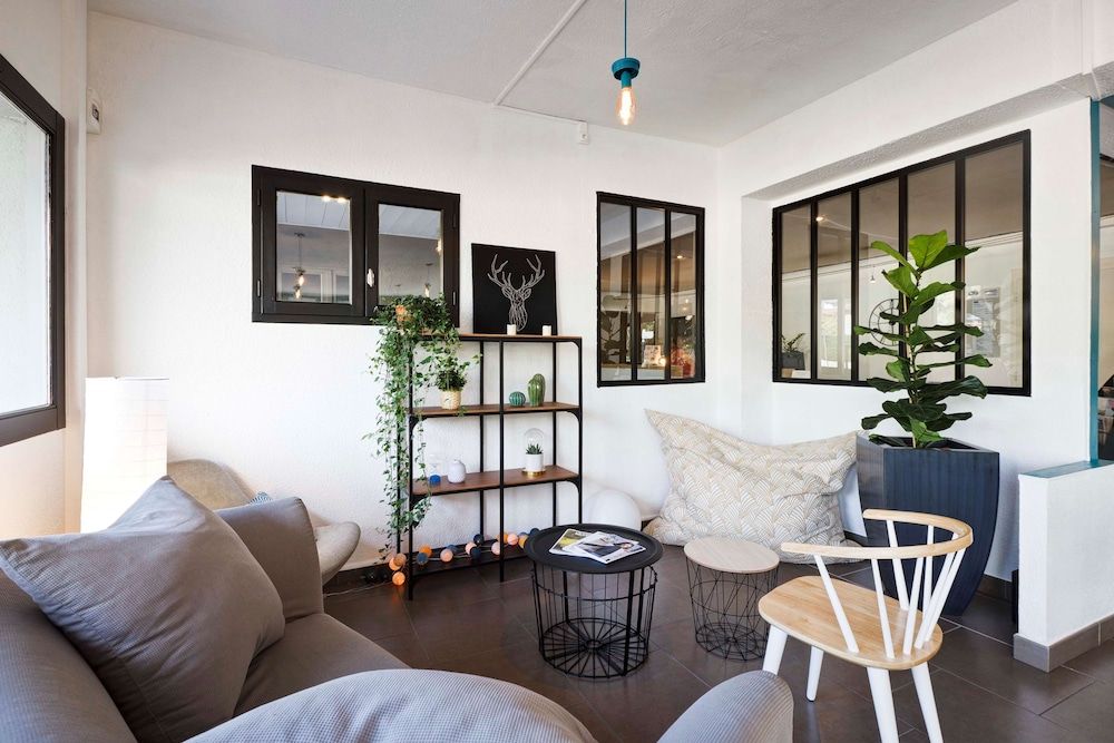 Kyriad Lyon Sud Saint Genis Laval 3