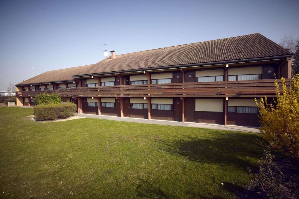 Kyriad Chalons En Champagne - Saint Martin 3 étoiles à Saint-Martin-sur-le-Pré