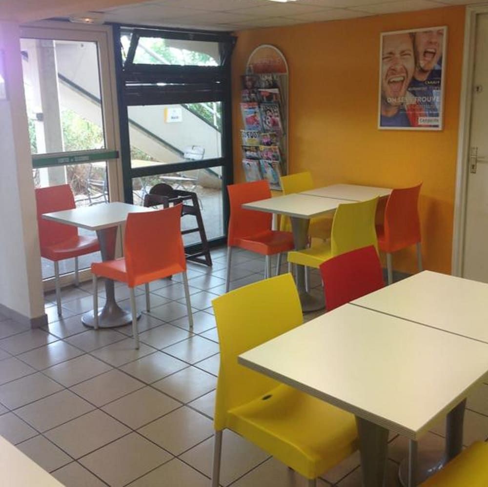 Hotel Première Classe Salon De Provence -1 estrelas em Salon-de-Provence