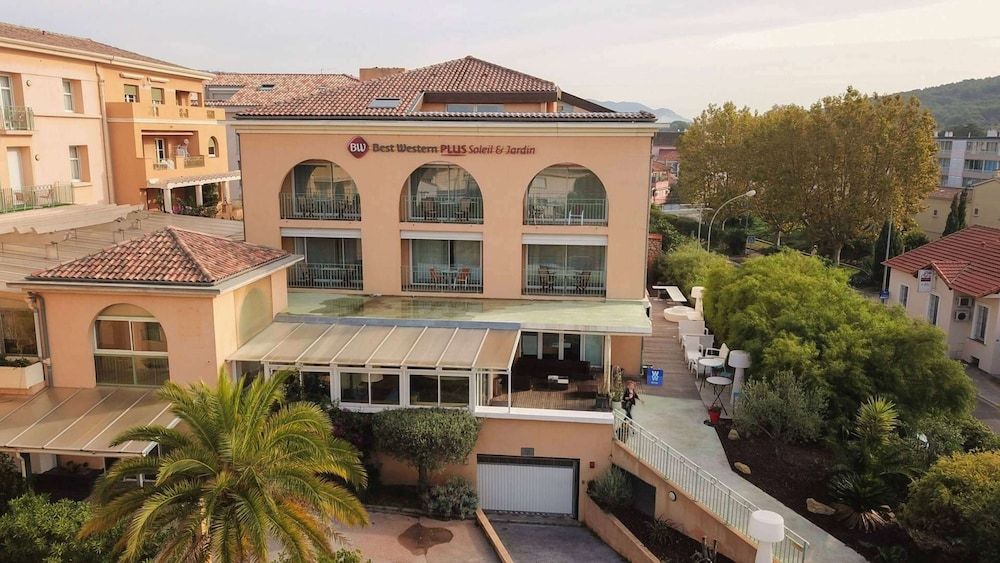 Best Western Plus Soleil Et Jardin 4 estrelas em Sanary-sur-Mer