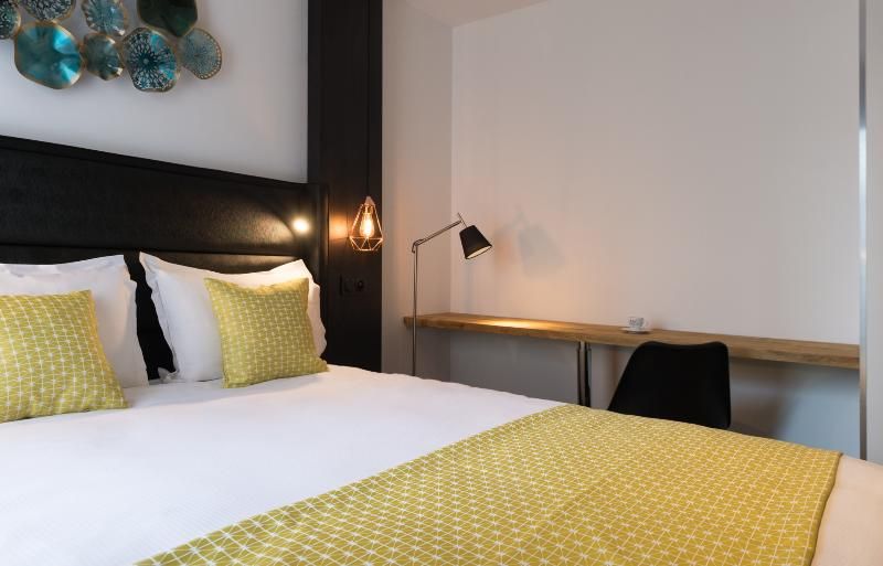 The Originals Boutique, Hôtel Bulles by Forgeron 3