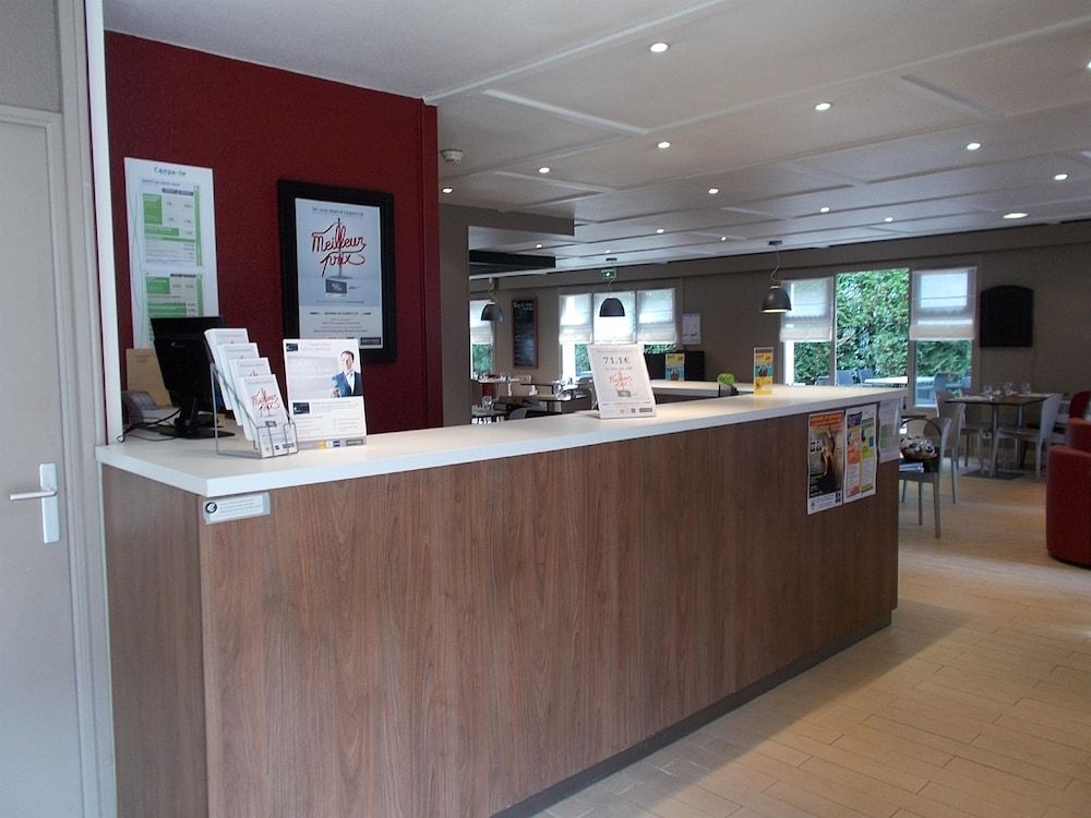 Hotel Campanile Lille Sud-Seclin 3