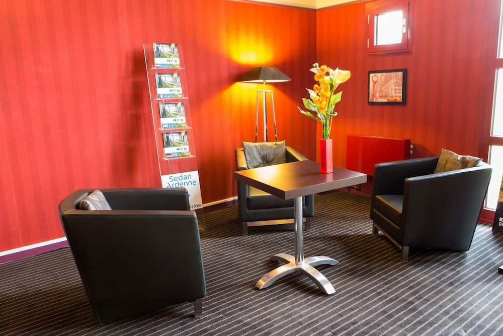 Hôtel Inn Design Sedan 3