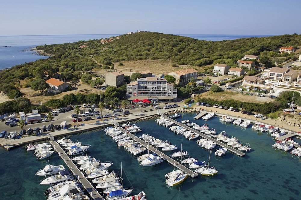 Hôtel Le Golfe 4 estrelas em Serra-di-Ferro