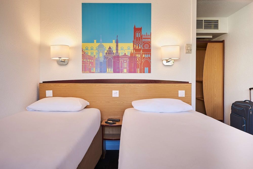 Kyriad Direct Soissons 3