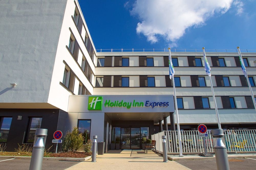 Holiday Inn Express Dijon, an IHG Hotel 3 estrelas em Saint-Apollinaire