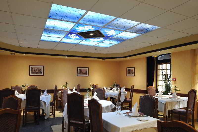 Hôtel Le Lion d'Or Fougères 2