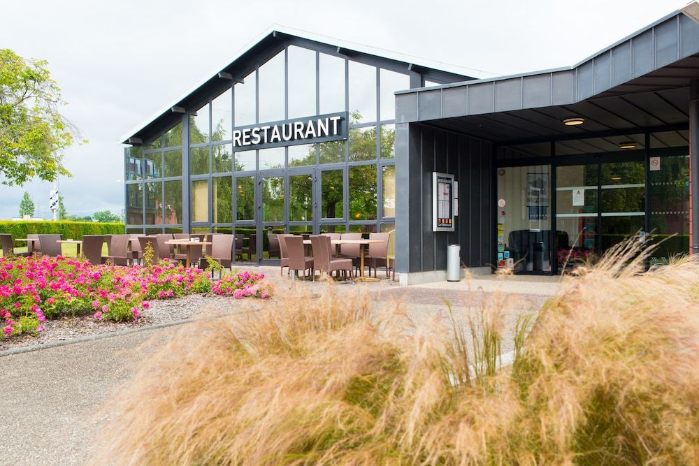 Brit Hotel Rennes St Grégoire - Le Villeneuve 3 estrelas em Saint-Grégoire