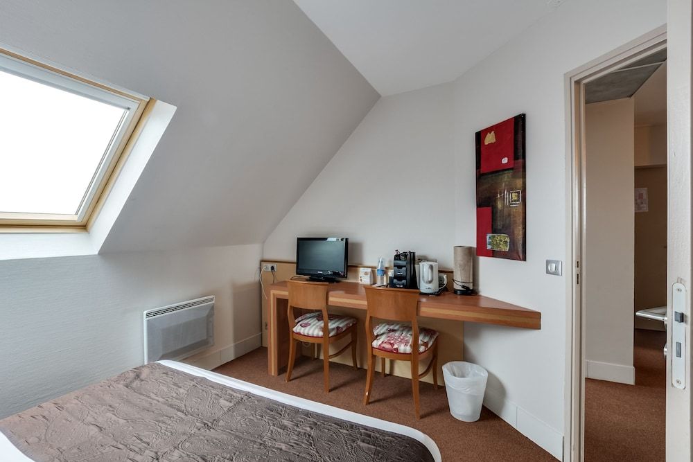 Brit Hotel St Nazaire Centre Gare 2