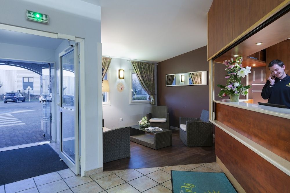 B&B HOTEL Strasbourg Aéroport 2 estrelas em Estrasburgo