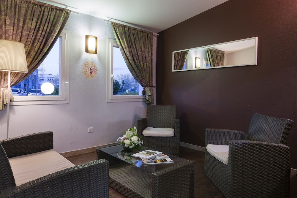 B&B HOTEL Strasbourg Aéroport 3