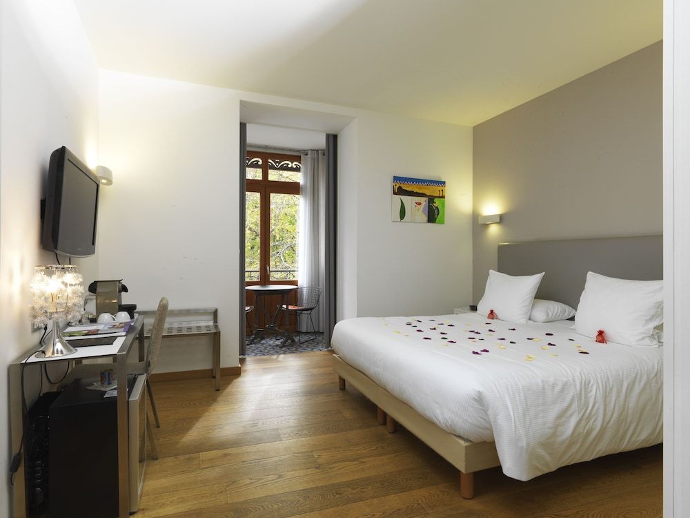 Le Manoir D Agnès 3