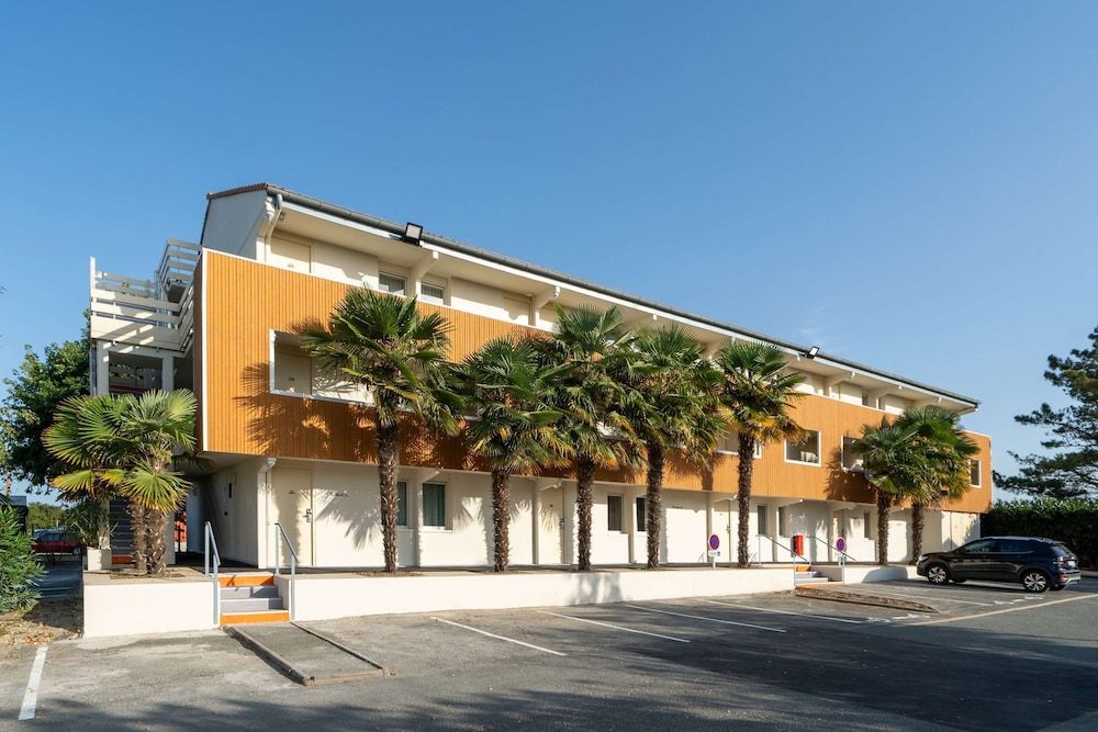 Sure Hotel by Best Western Rochefort-Sur-Mer 3 étoiles à Tonnay-Charente