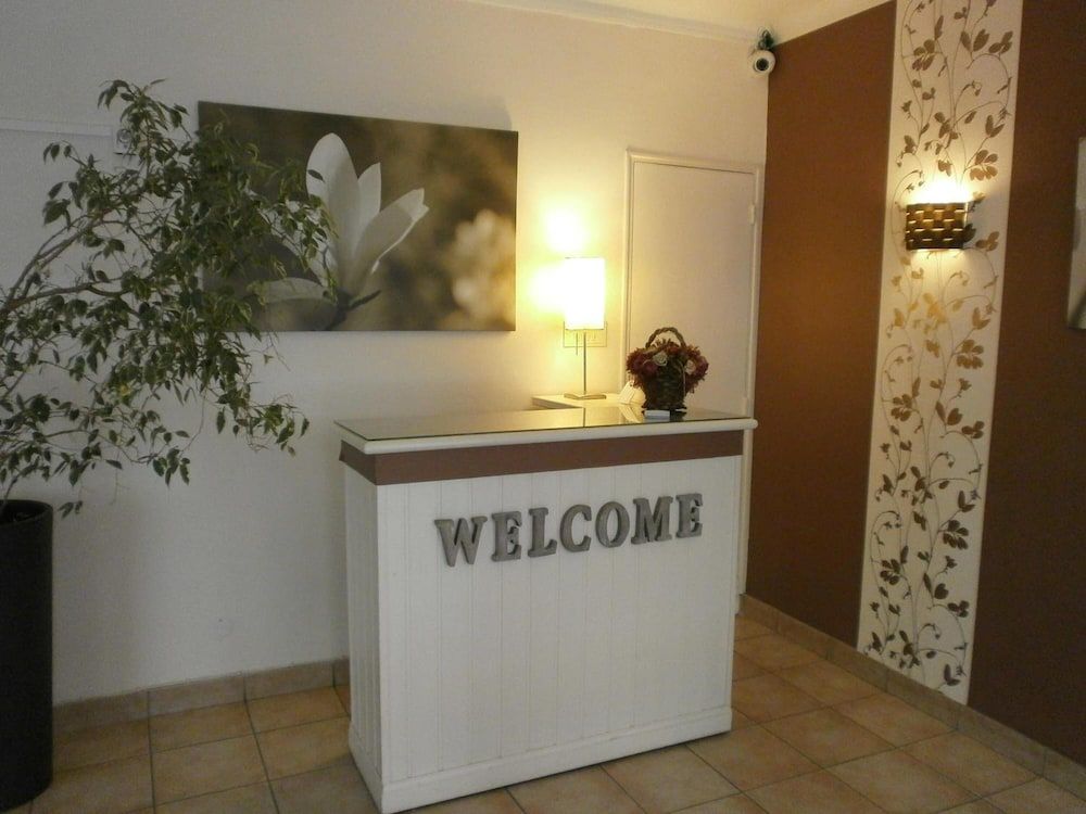 Hotel Le Jaures 2