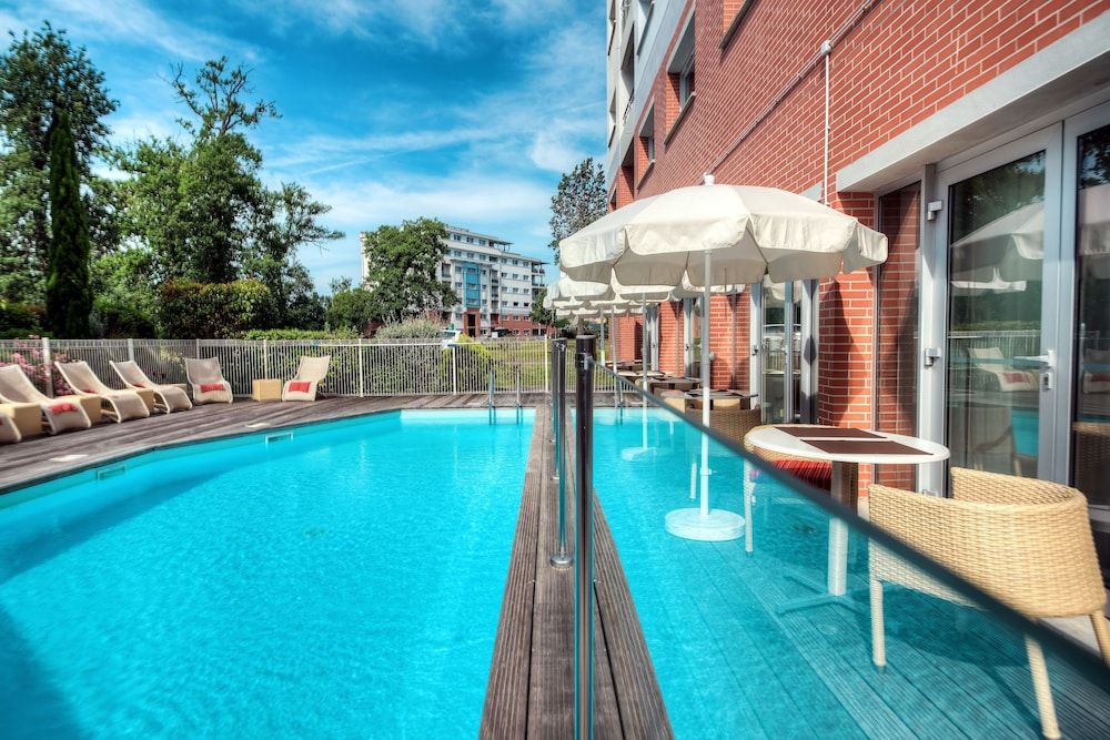 Zenitude Hôtel - Résidences Le Parc de l'Escale 4 étoiles à Toulouse