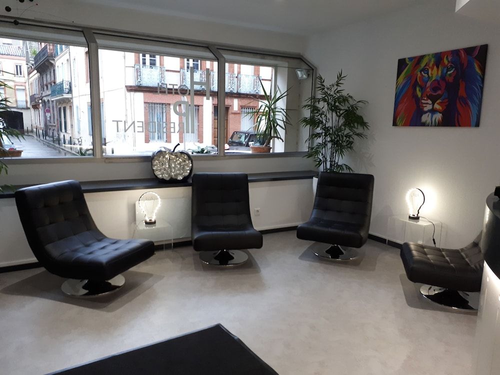 Hotel Le President 2