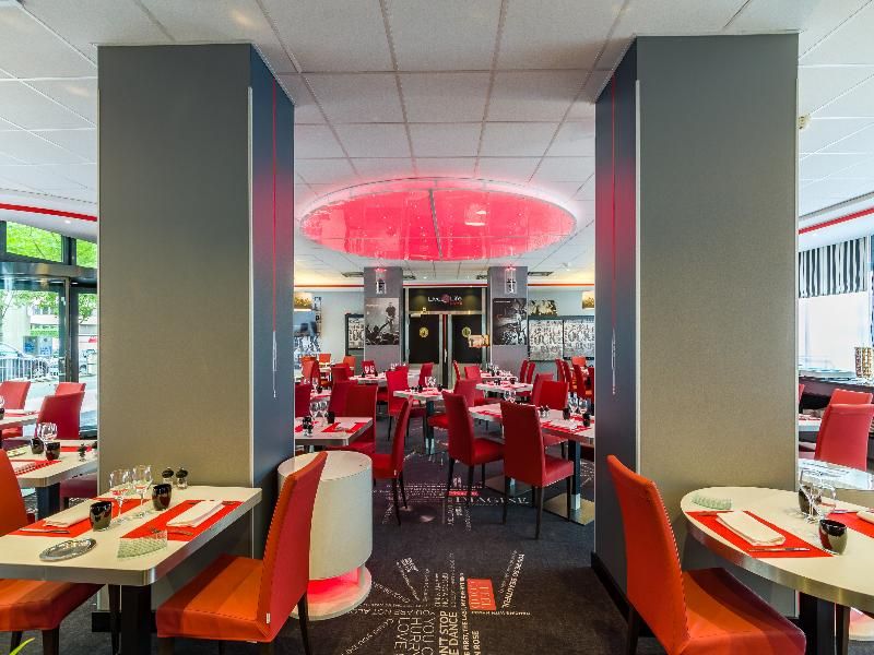 Novotel Tours Centre Gare 1