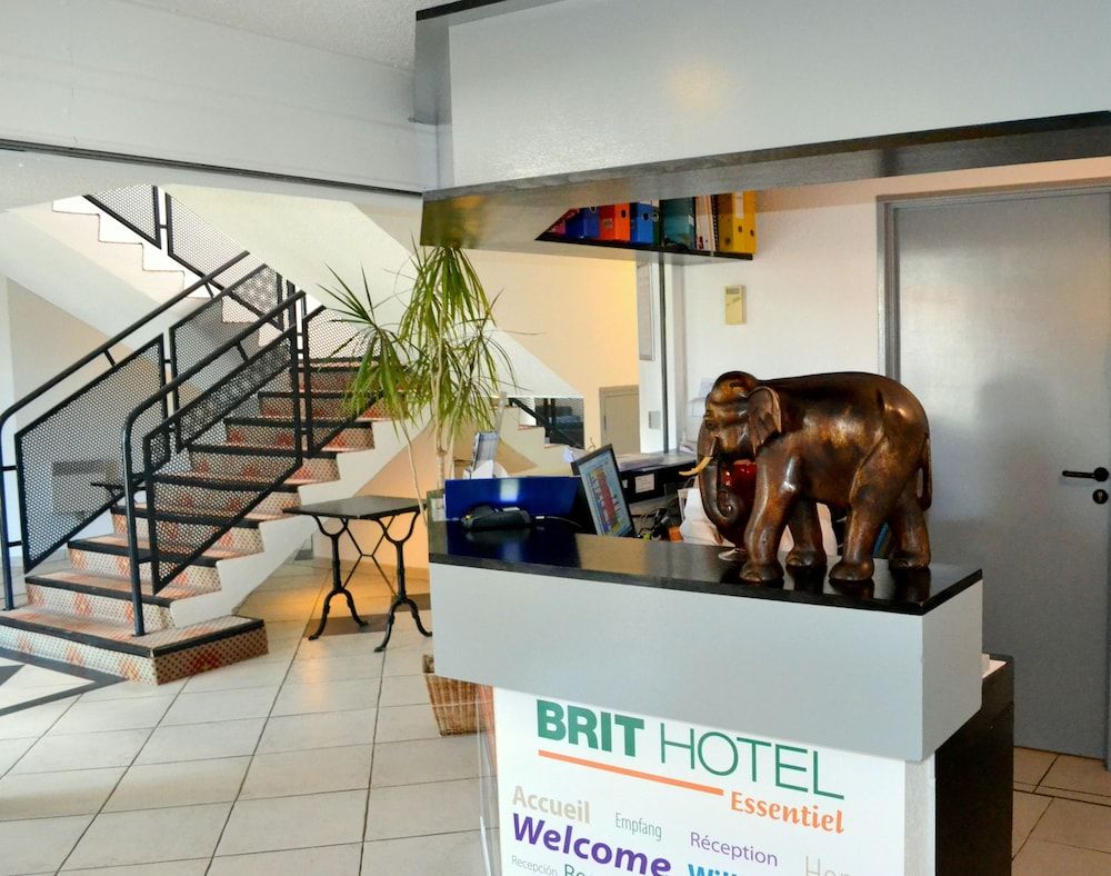 Brit Hotel Tours Nord 2