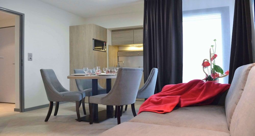 Best Western Les Aureliades 3