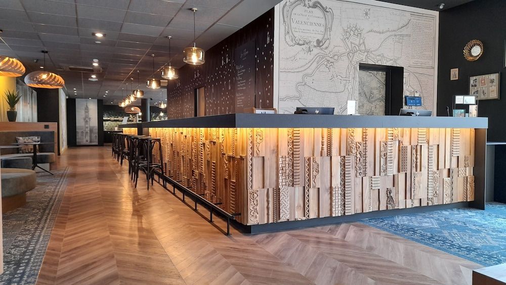 Mercure Valenciennes Centre 3