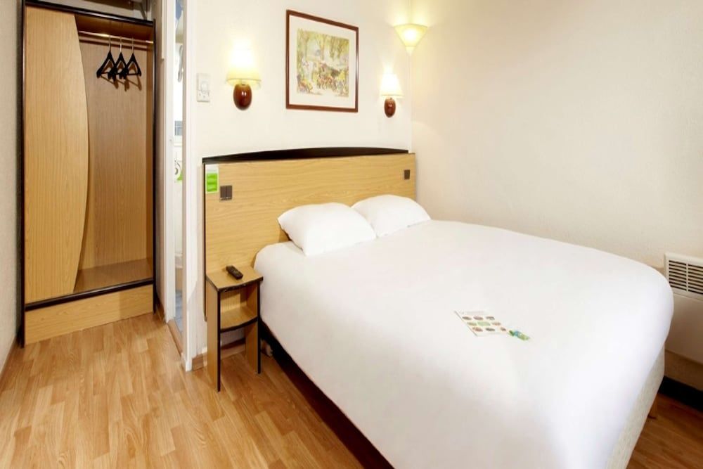 Hôtel Campanile Nevers Nord - Varenne Vauzelles 2 estrelas em Varennes-Vauzelles