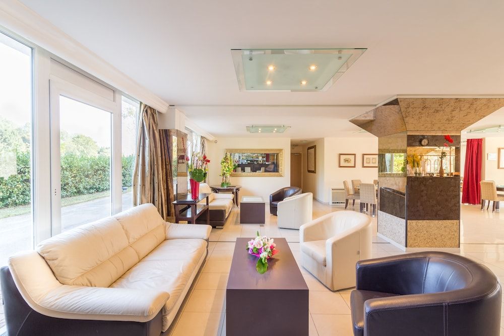 Adonis Excellior Grand Genève 2