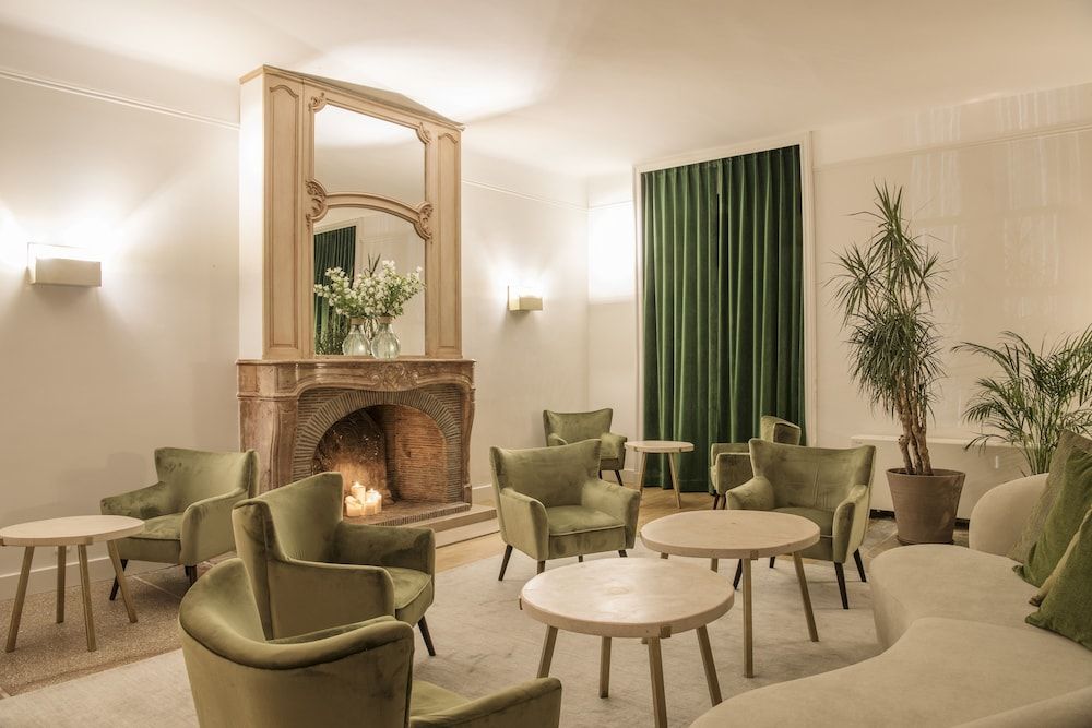 Hôtel Restaurant de la Poste et du Lion d'Or 3