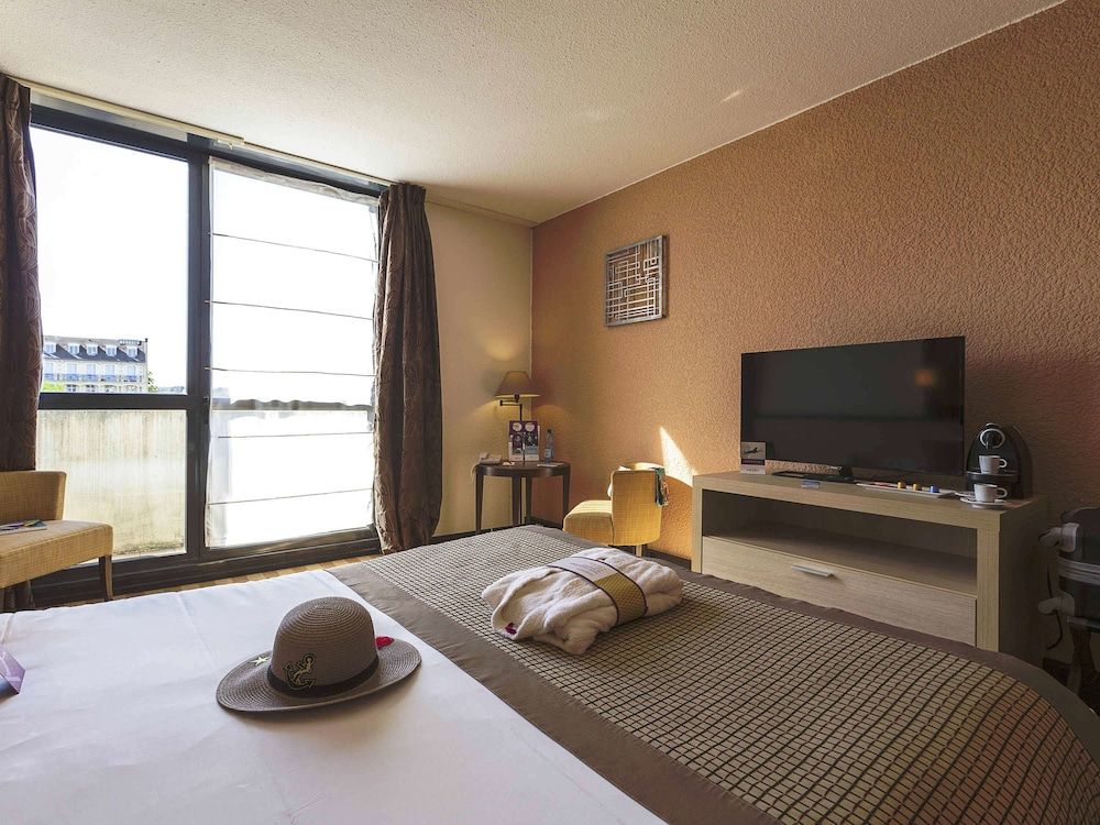 Mercure Vichy Thermalia 1