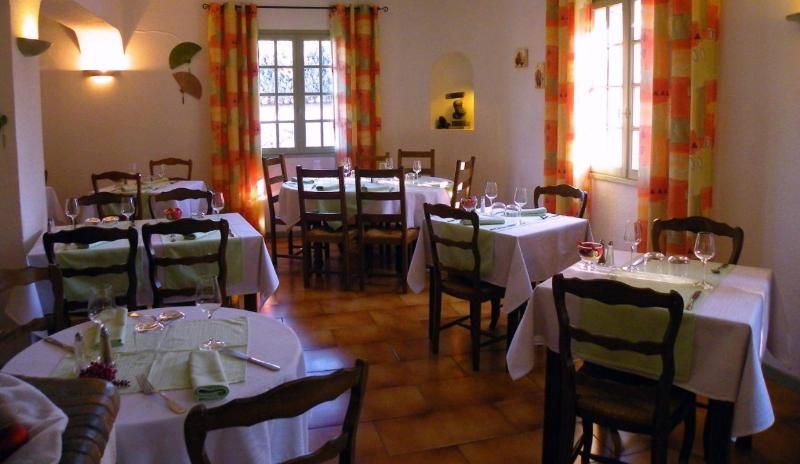 Human Hotel Residence 2