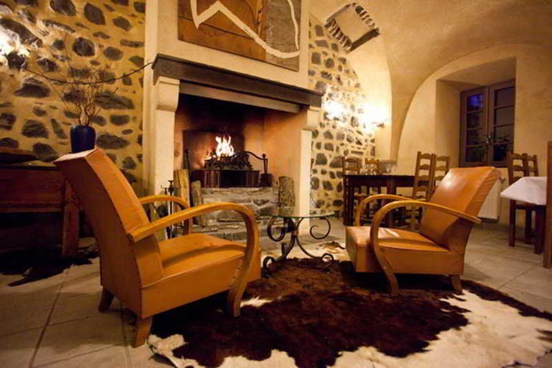 Auberge De La Loue -1 estrelas em Vodable