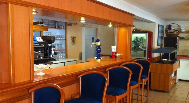 Hotel Le Mejean 2 estrelas em Lattes