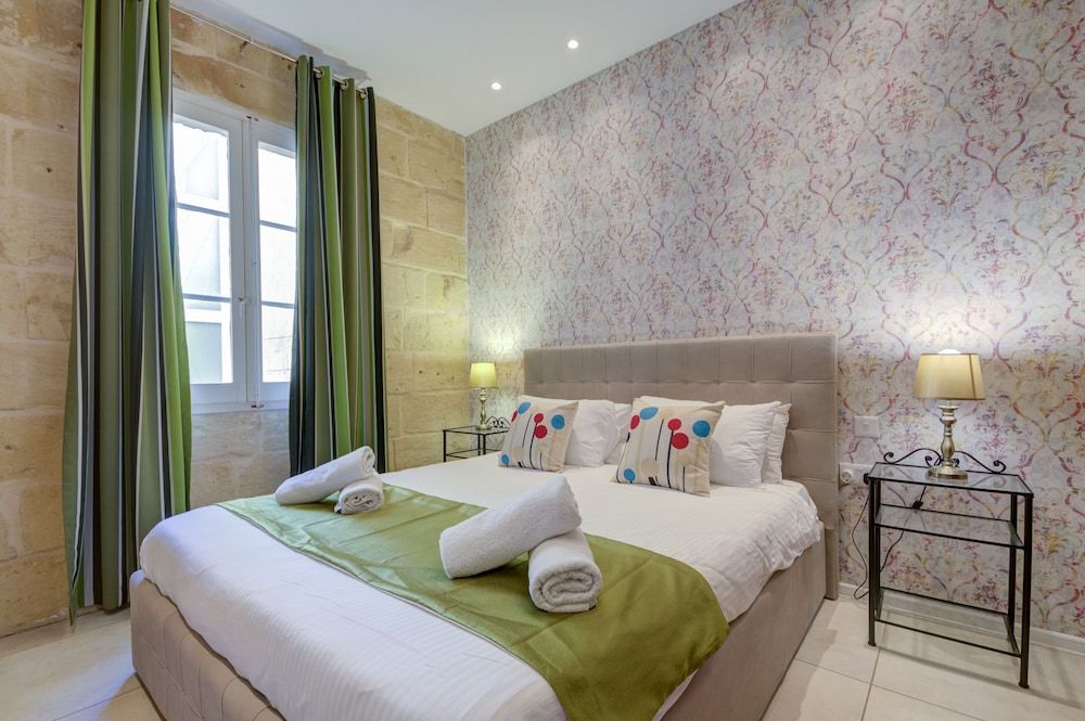 Tritoni harbour suites 2