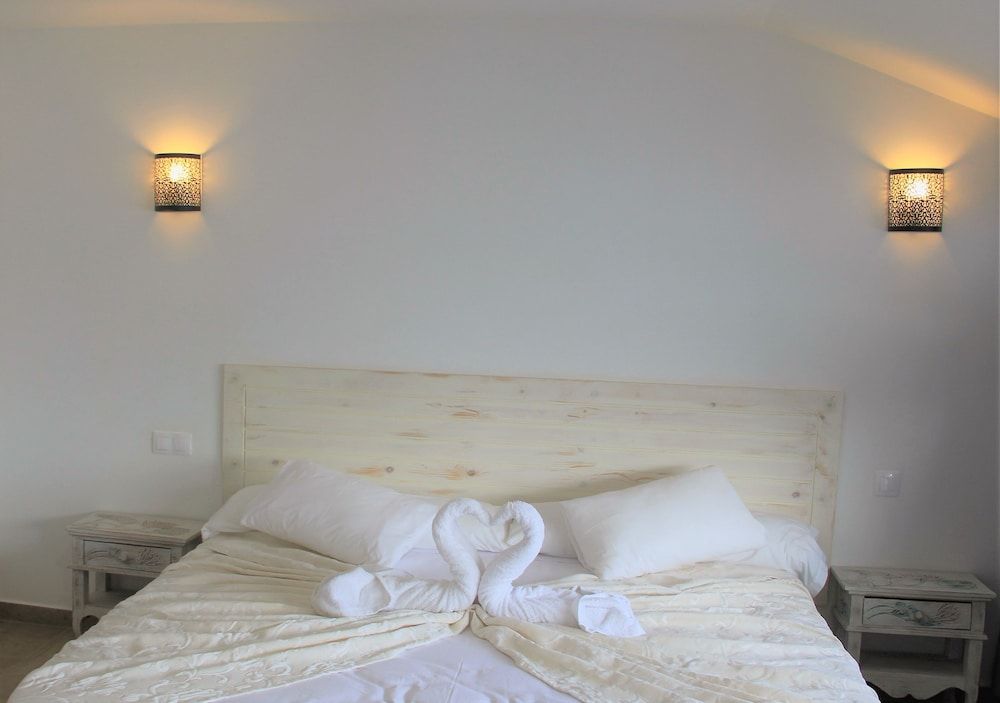 Hotel LIVVO Budha Beach 2