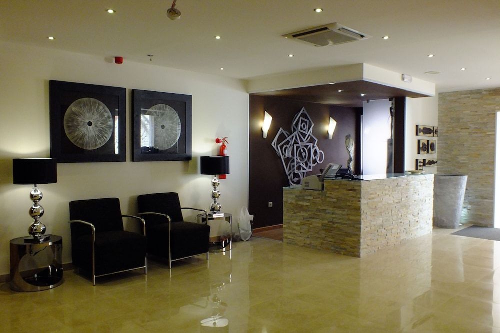 Bocage 2 estrelas em Setúbal