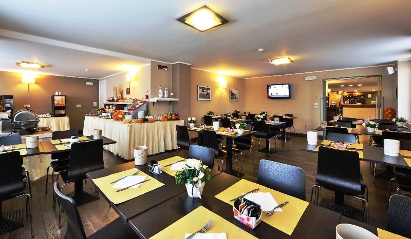 Regal Hotel & Apartments 3 estrelas em Bréscia