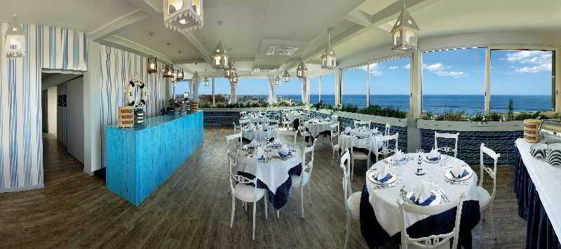 Maremonti 3 étoiles à Gabicce Mare