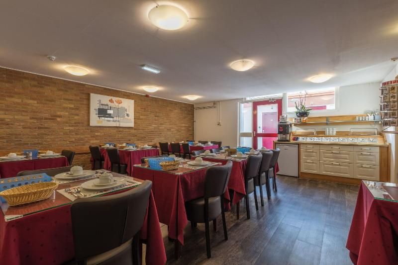 Hotel Pension Randenbroek 1