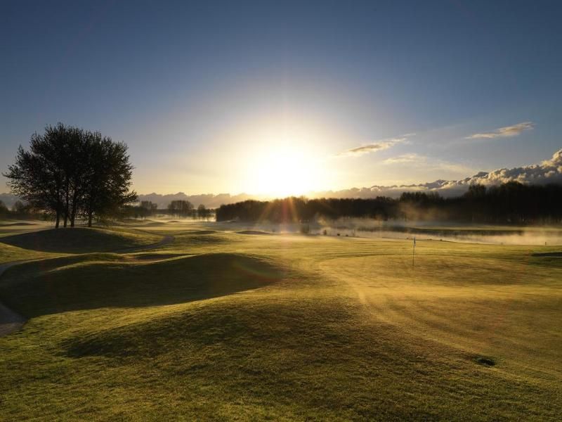 Hampshire Golfhotel   Waterland 2